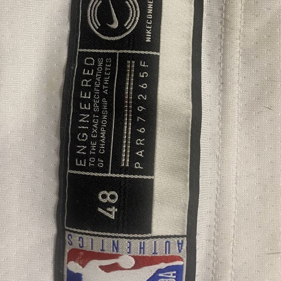 RAPTORS JERSEY - Picture 3 of 3